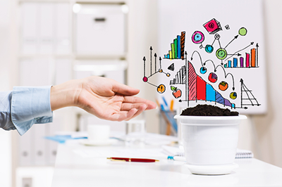 「インターネットを有効に利用してクライアントのビジネスを最大化する」の画像